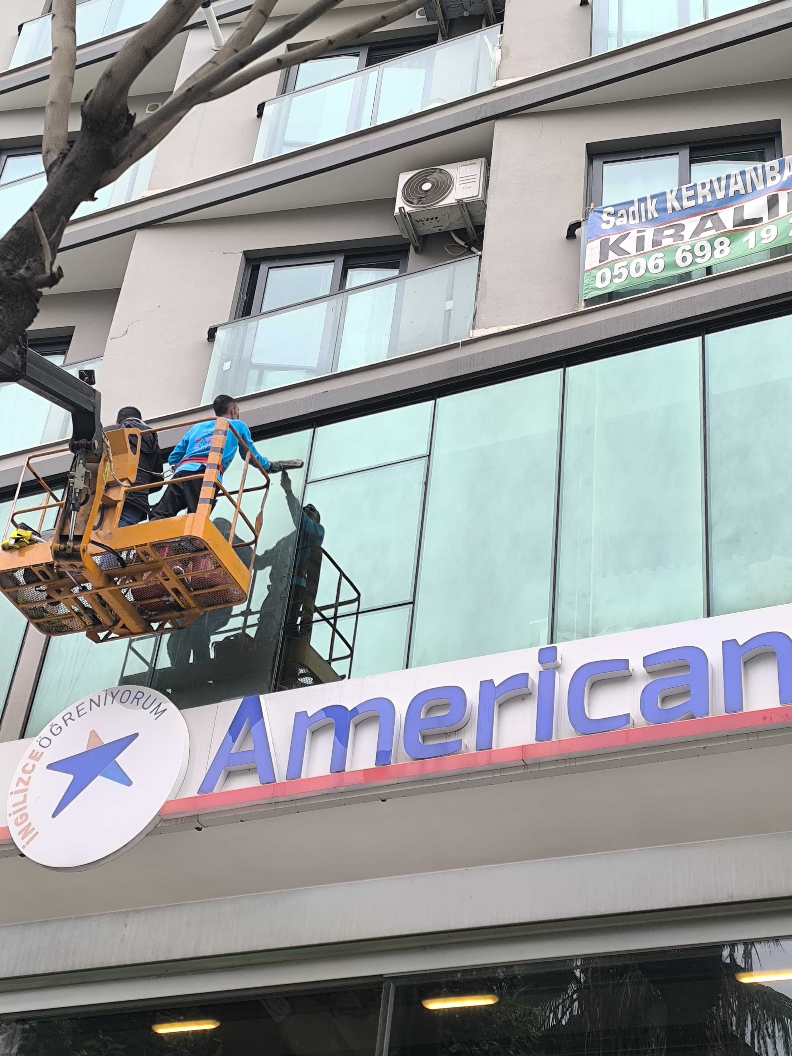 Dış Cephe Cam Temizliği